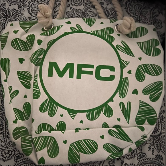MFC Heart tote bag - Picture 1 of 2